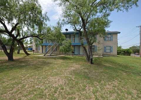 202 Hinton Street, Three Rivers, TX 78071