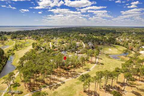 117 Fairway Drive E, Morehead City, NC 28557