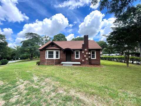 717 Wilshire Avenue SW, Concord, NC 28025