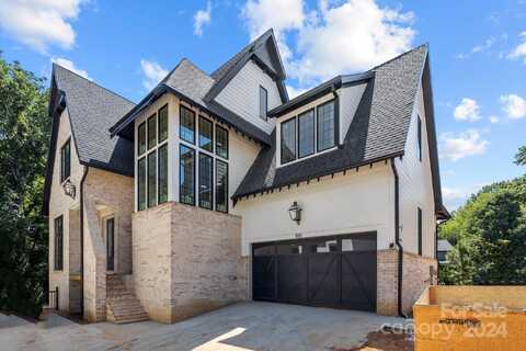 7010 Chateau Bordeaux Lane, Charlotte, NC 28270