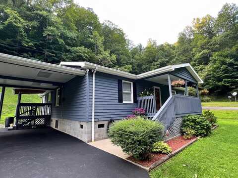 211 Meade Heights, Pikeville, KY 41501