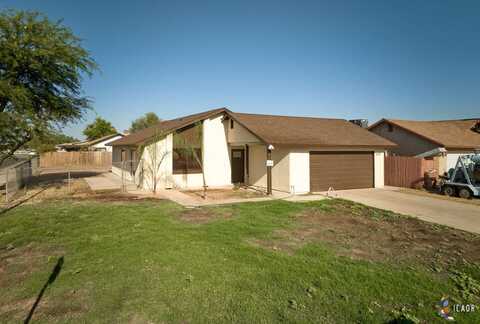 610 S 17th St, Brawley, CA 92227