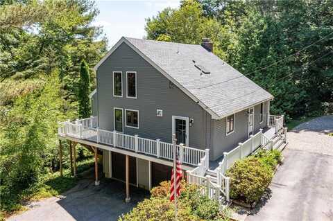 8 Ruffstone Road, Smithfield, RI 02828