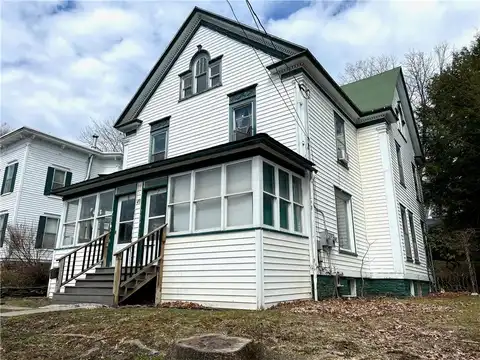 49 Spruce 1st Flr. Street, Oneonta, NY 13820