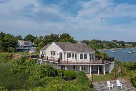 127 Christopher Harding Lane, Chatham, MA 02633