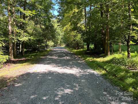 1913 Davis Road, Davidson, NC 28036