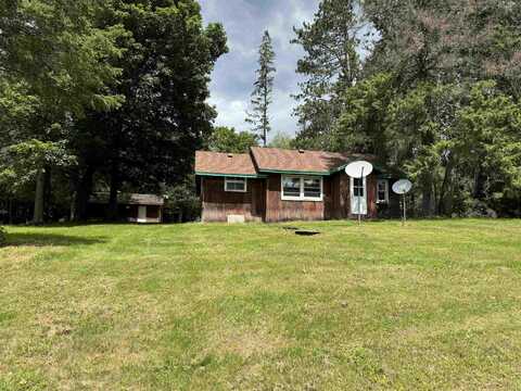 1913 EAST END ROAD, Tripoli, WI 54564