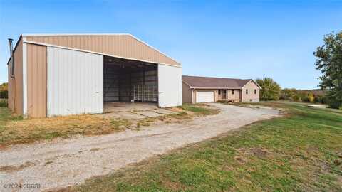 1316 280th Avenue, Osceola, IA 50213