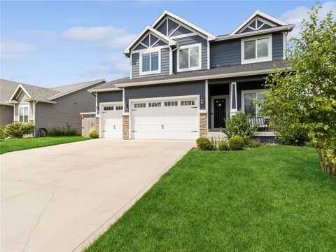 755 NE Traverse Drive, Waukee, IA 50263