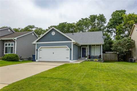 7014 Northview Drive, Urbandale, IA 50322