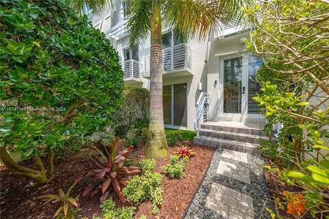 12Th, FORT LAUDERDALE, FL 33316