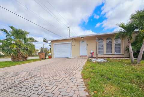 14Th, DEERFIELD BEACH, FL 33064