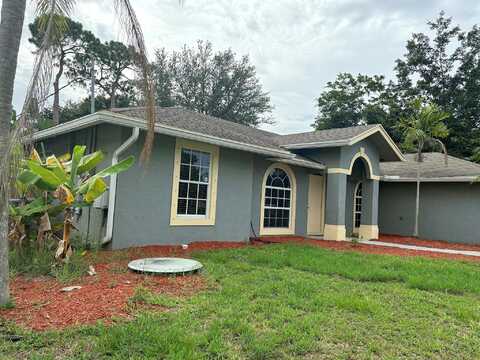 Davis, PORT SAINT LUCIE, FL 34953