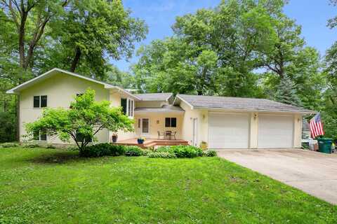 237Th, HUTCHINSON, MN 55350