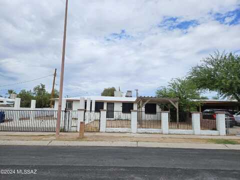 S Lundy Drive, Tucson, AZ 85706