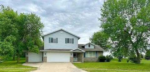 Canoga Park, MARSHALL, MN 56258