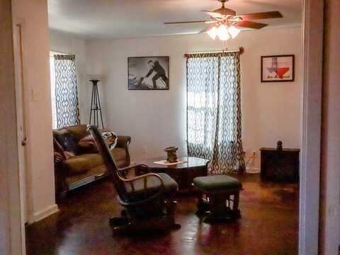 2Nd, PALESTINE, TX 75803