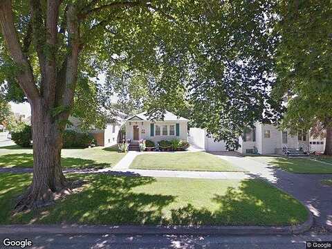 8Th, BISMARCK, ND 58501