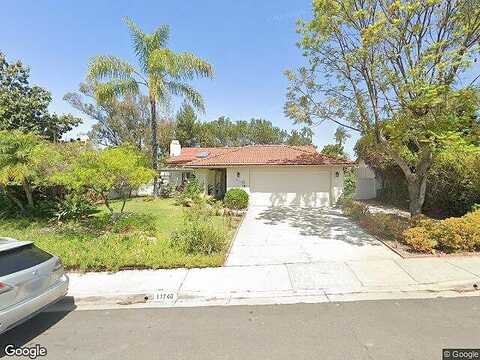 Calle Vivienda, SAN DIEGO, CA 92128