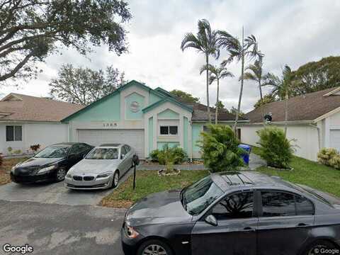 Glen Oak, NORTH LAUDERDALE, FL 33068