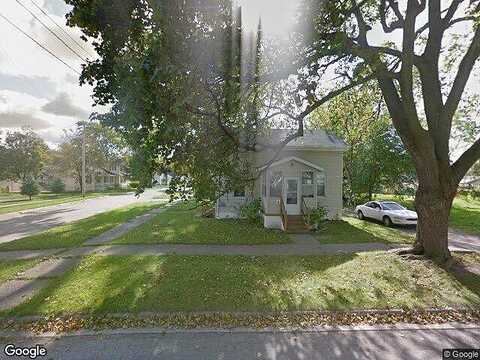 Andre, SAGINAW, MI 48602