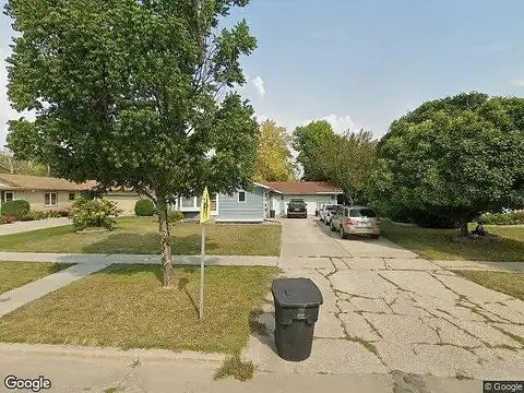 32Nd, GRAND FORKS, ND 58201