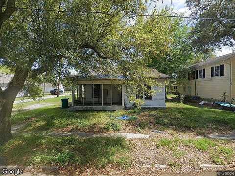 6Th, ORANGE, TX 77630