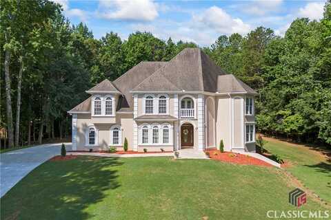 1052 Antrim Glen Drive, Hoschton, GA 30548