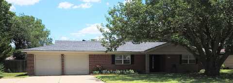 120 Mulberry Drive, Dumas, TX 79029