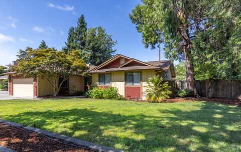 2047 Lone Oak Avenue, Napa, CA 94558