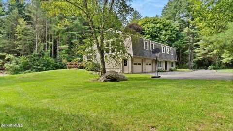 16 Woodland Hl Rd, Great Barrington, MA 01230