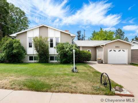 853 MELTON ST, Cheyenne, WY 82009