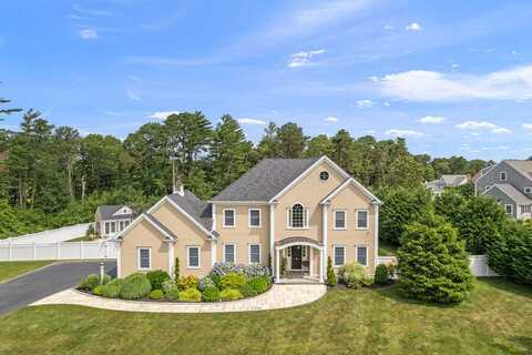 17 Norse Pines Drive, East Sandwich, MA 02537