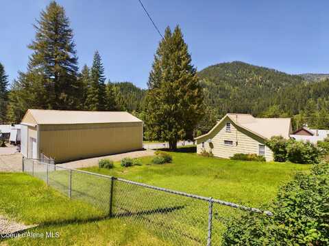 703 Third St, Mullan, ID 83846