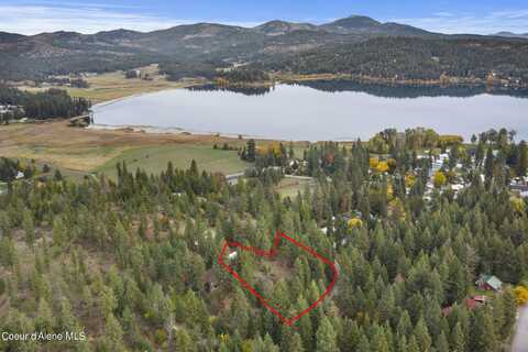 18549 W HOLIDAY WAY, Hauser, ID 83854