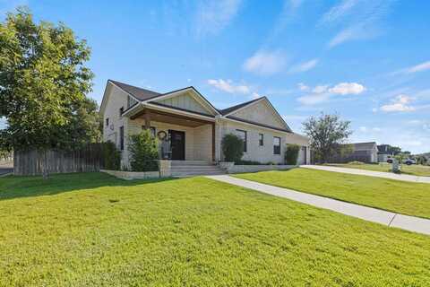 718 Chinkapin Dr, Fredericksburg, TX 78624