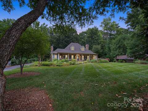 7118 Forest Ridge Road, Weddington, NC 28104