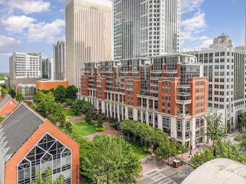 435 S Tryon Street, Charlotte, NC 28202