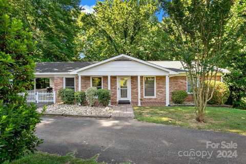 32 Lonesome Pine Drive, Nebo, NC 28761