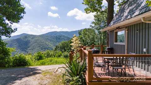 571 Paradise Mountain Road, Canton, NC 28716