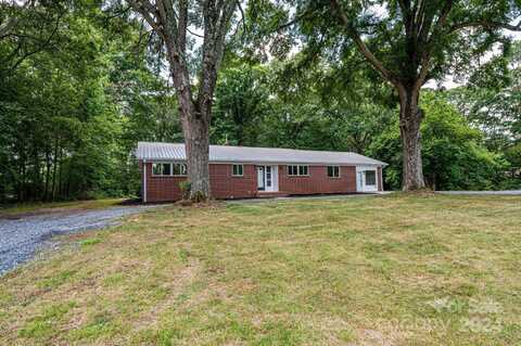 2261 Mount Olive Church Road, Newton, NC 28658