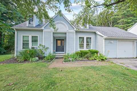 47 Trotters Way, Torrington, CT 06790