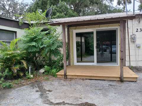 232 S Summit Street, Crescent City, FL 32112