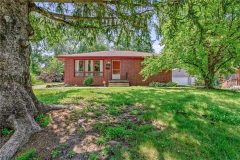 1404 Kenyon Avenue, Des Moines, IA 50315