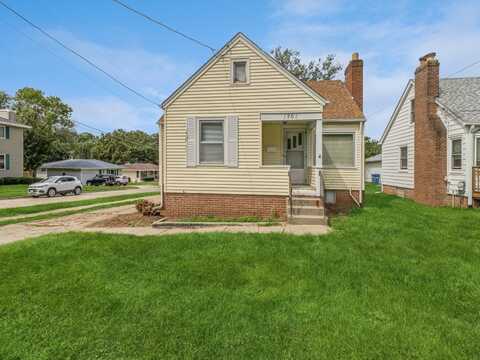 1708 41st Street, Des Moines, IA 50310