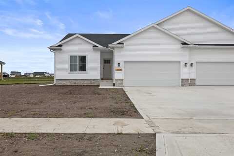 1606 NW Driftwood Drive, Ankeny, IA 50023