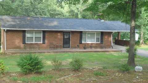 737 MAC RD, Blairs, VA 24527