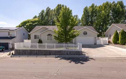 3523 Enfield Drive, Elko, NV 89801