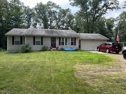 9237 Spruce Avenue, Newaygo, MI 49337