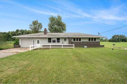 9100 E Brown Road, Lake Odessa, MI 48849